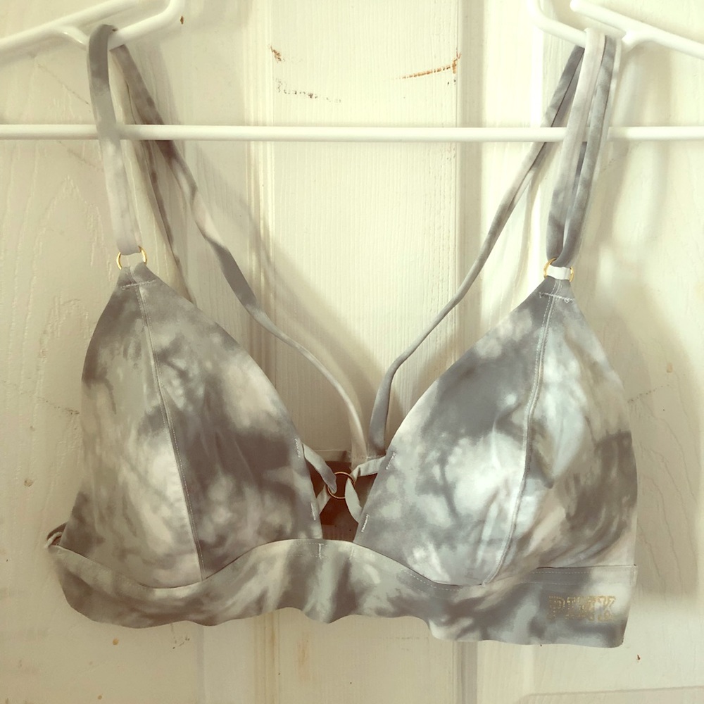 Pink bikini top gray